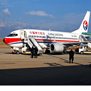 厦门高崎机场托运航空快运业稳步发展的原因是什么？